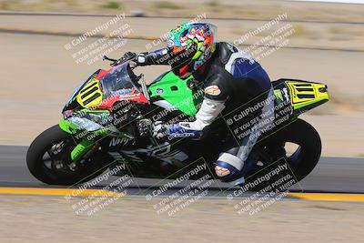 media/Oct-08-2022-SoCal Trackdays (Sat) [[1fc3beec89]]/Turn 9 Inside (10am)/